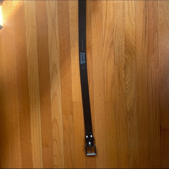 Black Leather Levi Belt Men’s 32 Waist - Picture 3 of 4